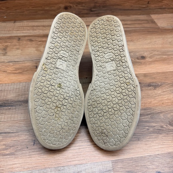 Veja women  size  8 Black and White Sneakers - Picture 8 of 9